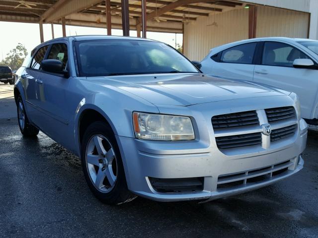 2D4FV47T28H138507 - 2008 DODGE MAGNUM SILVER photo 1