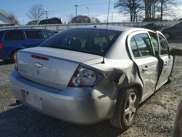 1G1AK58F587166448 - 2008 CHEVROLET COBALT LS SILVER photo 4