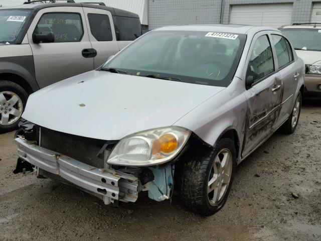 1G1AL55FX67758930 - 2006 CHEVROLET COBALT LT SILVER photo 2