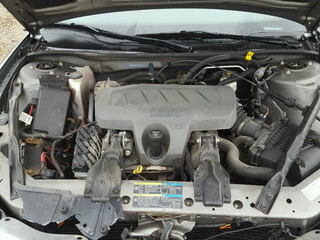 2G2WP552881182158 - 2008 PONTIAC GRAND PRIX GRAY photo 7