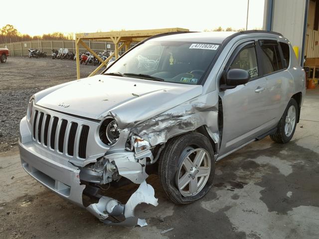 1J4NF4FB3AD560121 - 2010 JEEP COMPASS SP SILVER photo 2