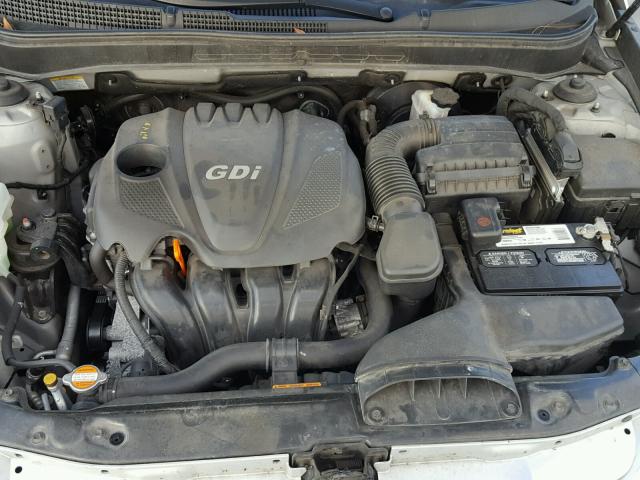 5NPEB4AC5BH240263 - 2011 HYUNDAI SONATA GLS SILVER photo 7