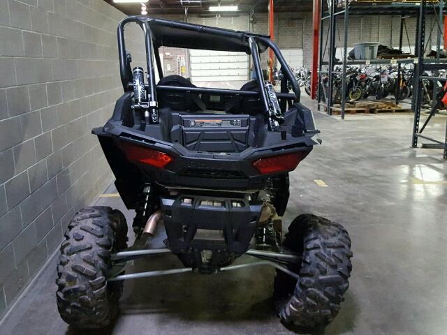 3NSVDE928HF921941 - 2017 POLARIS RZR XP TUR BLACK photo 4