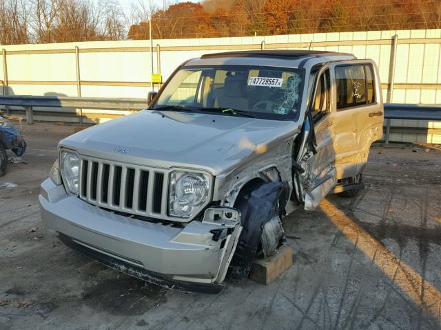 1J8GN28K68W278064 - 2008 JEEP LIBERTY SP SILVER photo 2