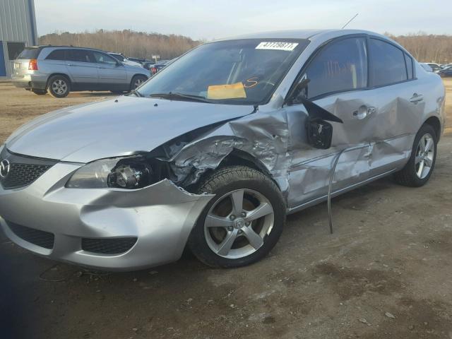 JM1BK12F461505178 - 2006 MAZDA 3 I SILVER photo 10