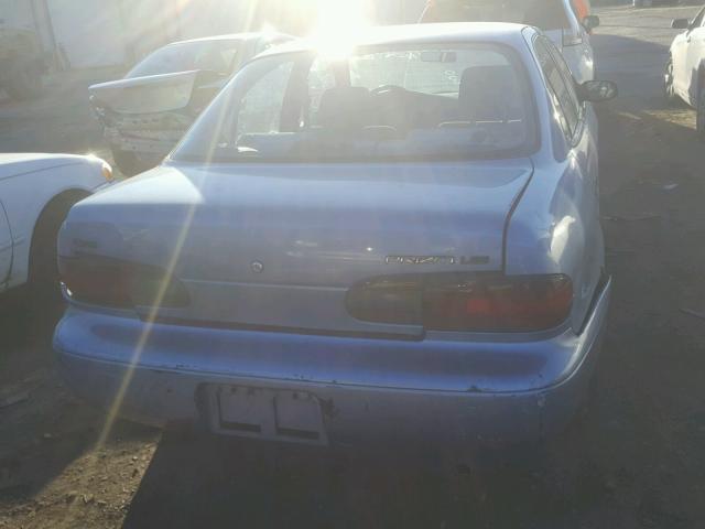 1Y1SK5280SZ027325 - 1995 GEO PRIZM LSI BLUE photo 9