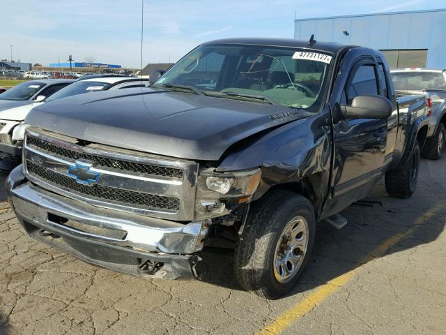 1GCSKSE36AZ164738 - 2010 CHEVROLET SILVERADO CHARCOAL photo 2