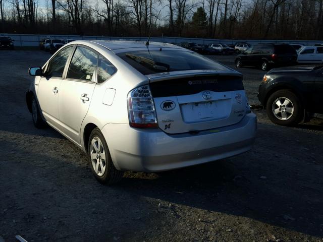 JTDKB20UX83328585 - 2008 TOYOTA PRIUS SILVER photo 3