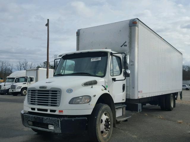 1FVACXBS09HAE0826 - 2009 FREIGHTLINER M2 106 MED WHITE photo 2