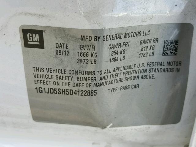 1G1JD5SH5D4122885 - 2013 CHEVROLET SONIC LT WHITE photo 10