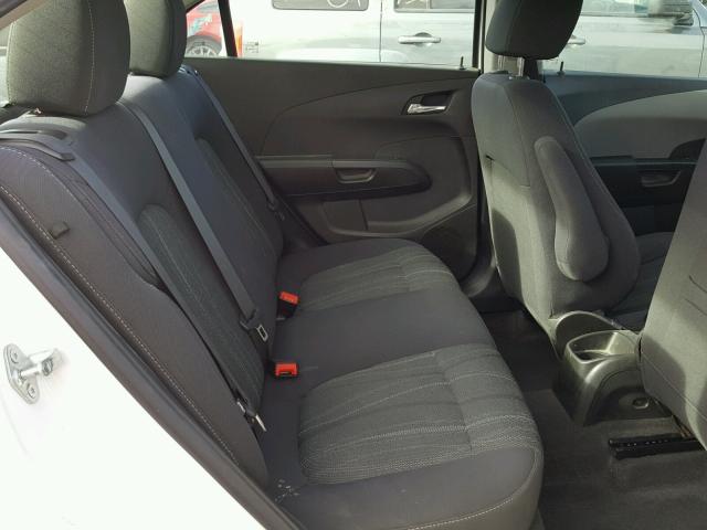 1G1JD5SH5D4122885 - 2013 CHEVROLET SONIC LT 白色 照片 6