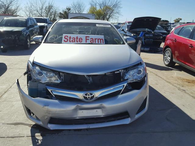 4T1BF1FK2DU223737 - 2013 TOYOTA CAMRY L SILVER photo 9