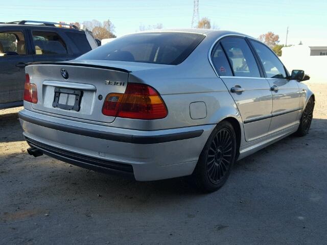 WBAEV53442KM01719 - 2002 BMW 330 I SILVER photo 4