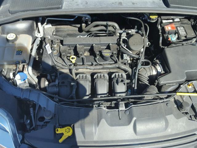 1FAHP3F20CL308688 - 2012 FORD FOCUS SE GRAY photo 7