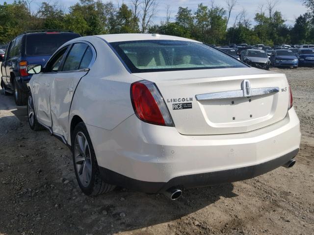 1LNHM93R69G620969 - 2009 LINCOLN MKS WHITE photo 3