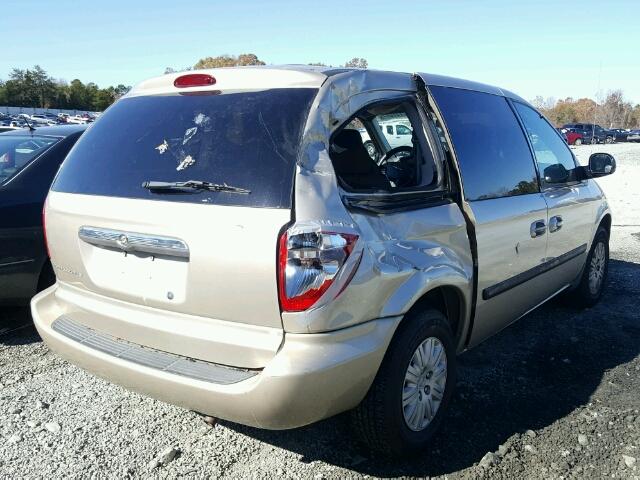 1C4GP45R85B117393 - 2005 CHRYSLER TOWN & COU TAN photo 4