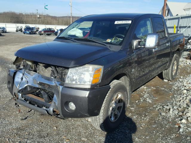 1N6AA07B24N545647 - 2004 NISSAN TITAN XE GRAY photo 2