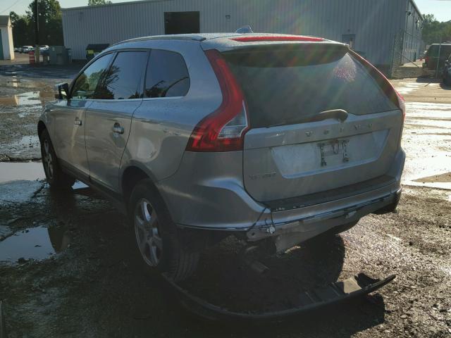 YV4940DZ5B2150436 - 2011 VOLVO XC60 3.2 SILVER photo 3