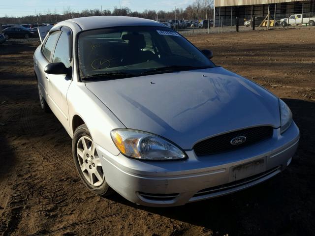 1FAHP53UX6A185905 - 2006 FORD TAURUS SE SILVER photo 1