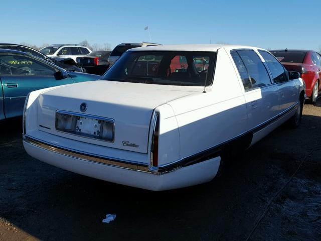 1G6KD52Y3TU303559 - 1996 CADILLAC DEVILLE WHITE photo 4