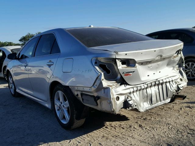 4T1BF1FK7DU218971 - 2013 TOYOTA CAMRY L SILVER photo 3