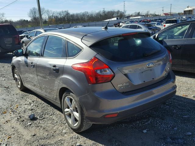 1FADP3K20EL158220 - 2014 FORD FOCUS SE GRAY photo 3