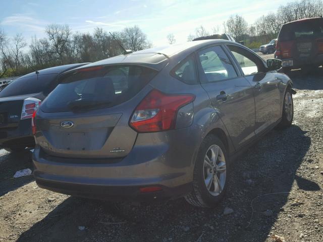 1FADP3K20EL158220 - 2014 FORD FOCUS SE GRAY photo 4