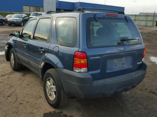 1FMYU02Z15DA26038 - 2005 FORD ESCAPE XLS BLUE photo 3