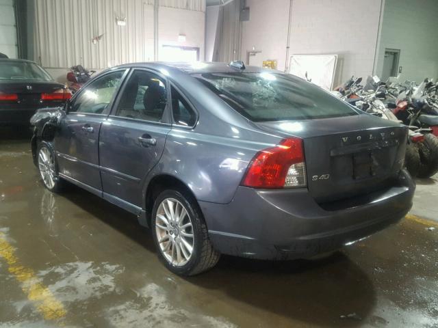 YV1MS390X92446376 - 2009 VOLVO S40 2.4I GRAY photo 3