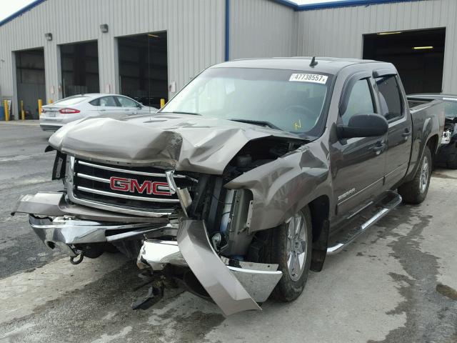 3GTP2VE7XDG237396 - 2013 GMC SIERRA K15 GRAY photo 2