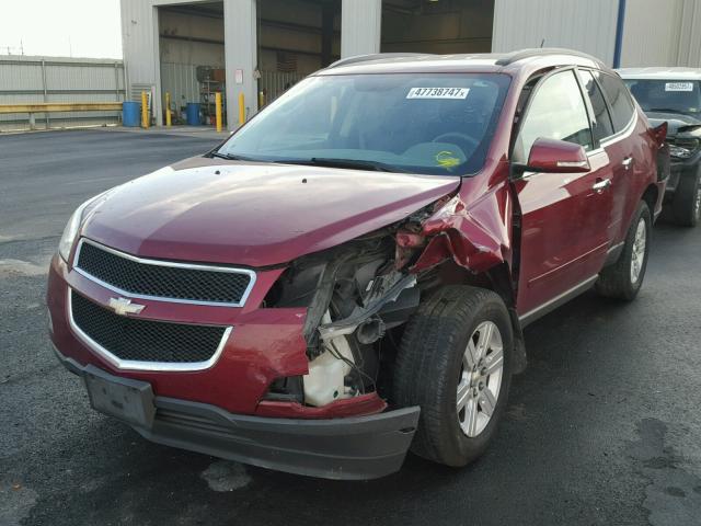 1GNKVGED4BJ287636 - 2011 CHEVROLET TRAVERSE L MAROON photo 2