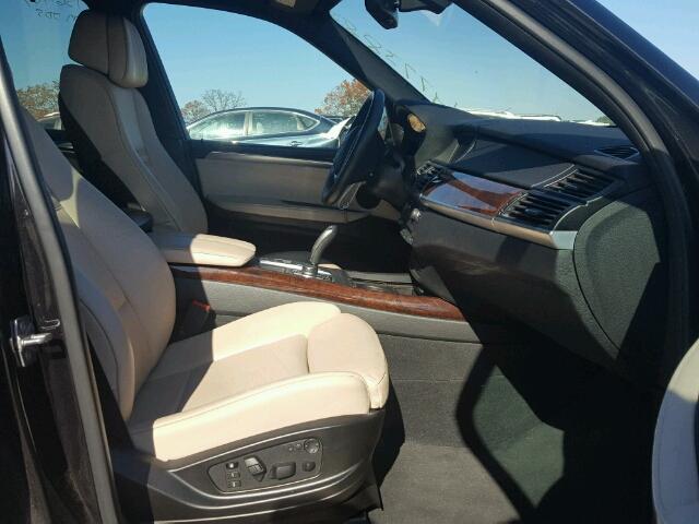 5UXZW0C56BL657866 - 2011 BMW X5 XDRIVE3 BLACK photo 5