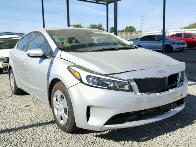 3KPFK4A76HE099515 - 2017 KIA FORTE LX SILVER photo 1