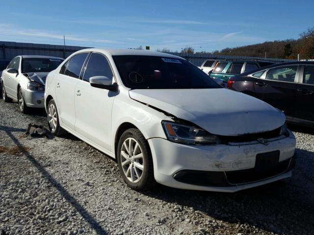 3VWDX7AJ5DM255353 - 2013 VOLKSWAGEN JETTA SE WHITE photo 1