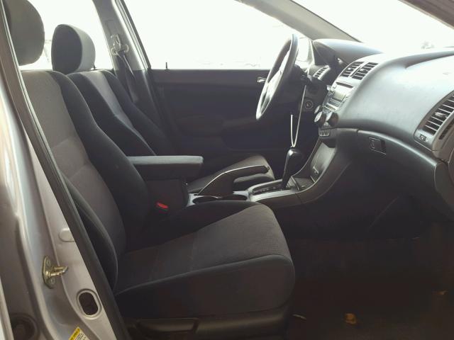 1HGCM56404A144741 - 2004 HONDA ACCORD LX GRAY photo 5