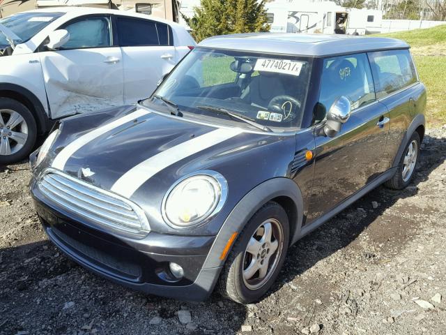 WMWML33549TN69363 - 2009 MINI COOPER CLU BLACK photo 2