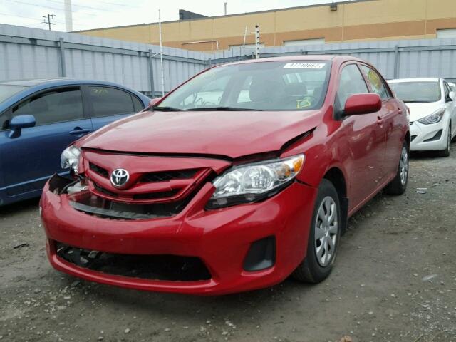2T1BU4EE7DC064444 - 2013 TOYOTA COROLLA BA RED photo 2