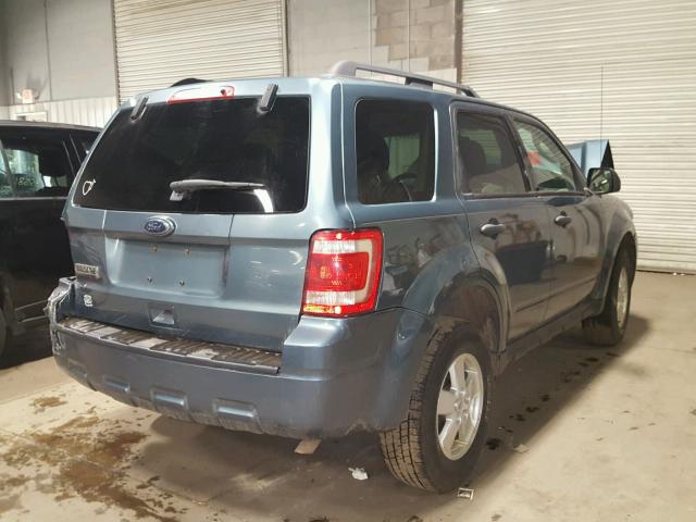 1FMCU9D74AKD02616 - 2010 FORD ESCAPE XLT BLUE photo 4