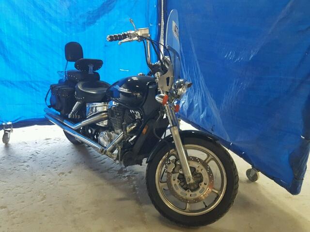 1HFSC18104A800029 - 2004 HONDA VT1100 C BLACK photo 1