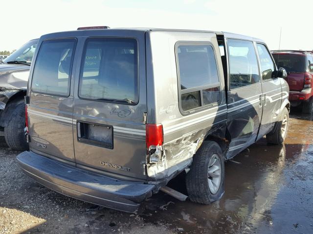 1GBDM19W8YB167939 - 2000 CHEVROLET ASTRO GRAY photo 4