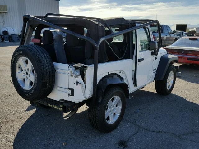 1C4AJWAG1FL585730 - 2015 JEEP WRANGLER S WHITE photo 4