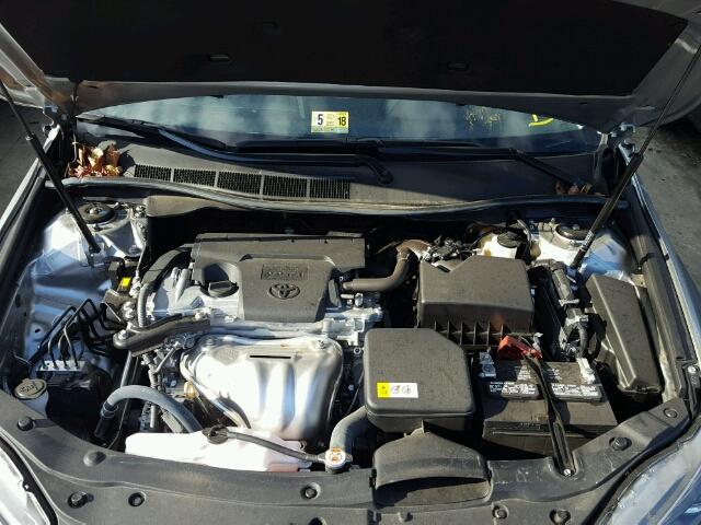 4T1BF1FK0HU775310 - 2017 TOYOTA CAMRY LE SILVER photo 7