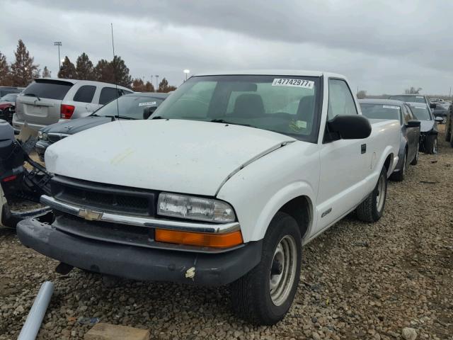 1GCCS145X28238476 - 2002 CHEVROLET S TRUCK S1 WHITE photo 2