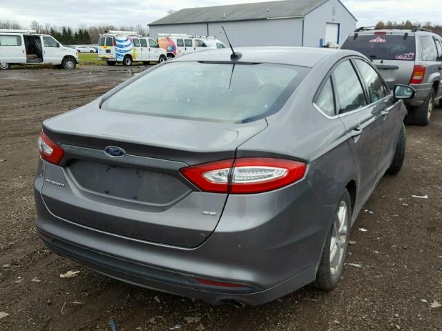 1FA6P0H77E5363841 - 2014 FORD FUSION SE GRAY photo 4