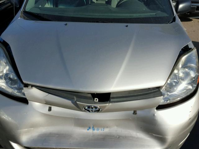 5TDZK23C28S115811 - 2008 TOYOTA SIENNA CE SILVER photo 7