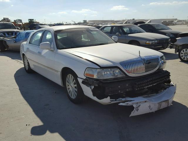 1LNHM81W54Y647604 - 2004 LINCOLN TOWN CAR E WHITE photo 1