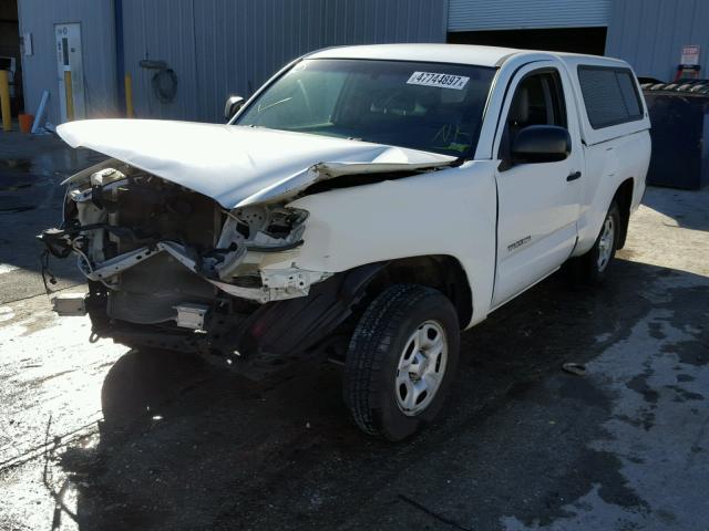 5TENX22N59Z626274 - 2009 TOYOTA TACOMA WHITE photo 2