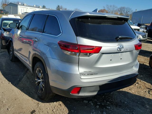 5TDBZRFH5HS475927 - 2017 TOYOTA HIGHLANDER SILVER photo 3