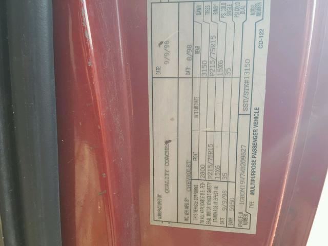 1GBDM19W7WB209627 - 1998 CHEVROLET ASTRO RED photo 10