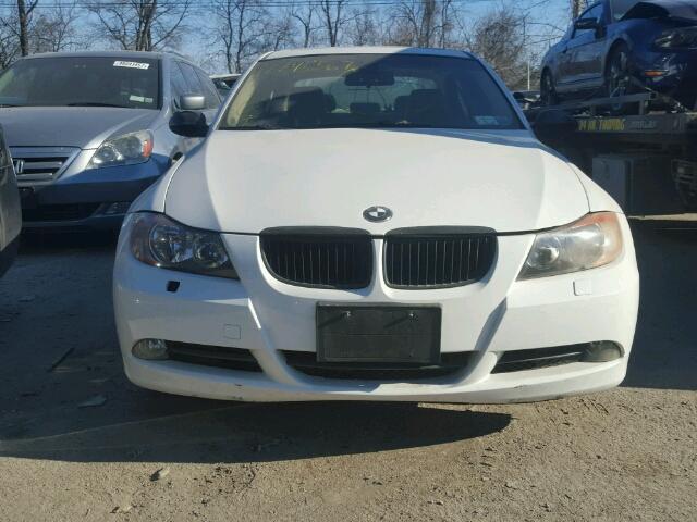 WBAVD13576KV12114 - 2006 BMW 325 XI WHITE photo 9